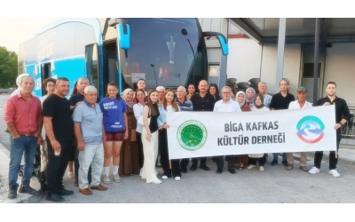 Biga Kafkas Kültür Derneği olarak Balıkesir Orhanlı köyüne çerkes şölenine katılım sağlamak amacıyla yoldayız. Davetleri için Orhanlı Çerkes Kültür Derneği'ne teşekkürlerimizi sunuyoruz.