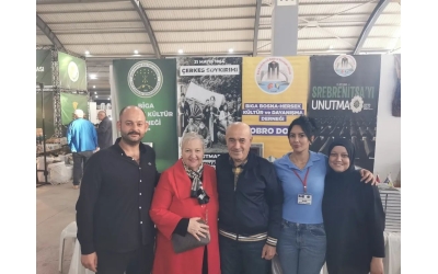 Necmettin Bek standımızı ziyaret etti.