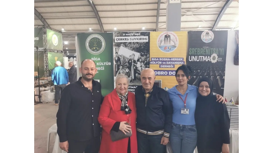 Necmettin Bek standımızı ziyaret etti.